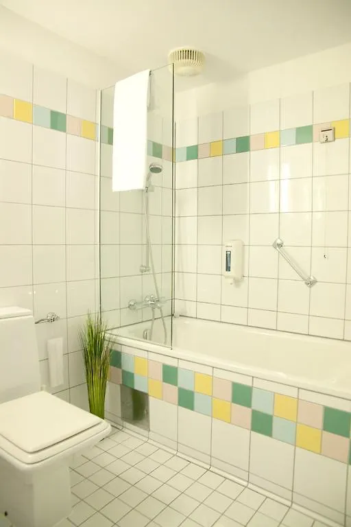 ***  Hotel Hillinger Vienna Austria