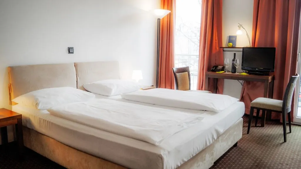 Hotel Hillinger Vienna 3*,