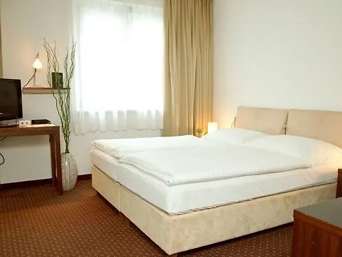 Hotel Hillinger Vienna 3*,  Austria